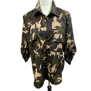 Women's 3X Mileage‎ Oversized Camo Print Button Down Shirt Military Style Blouse